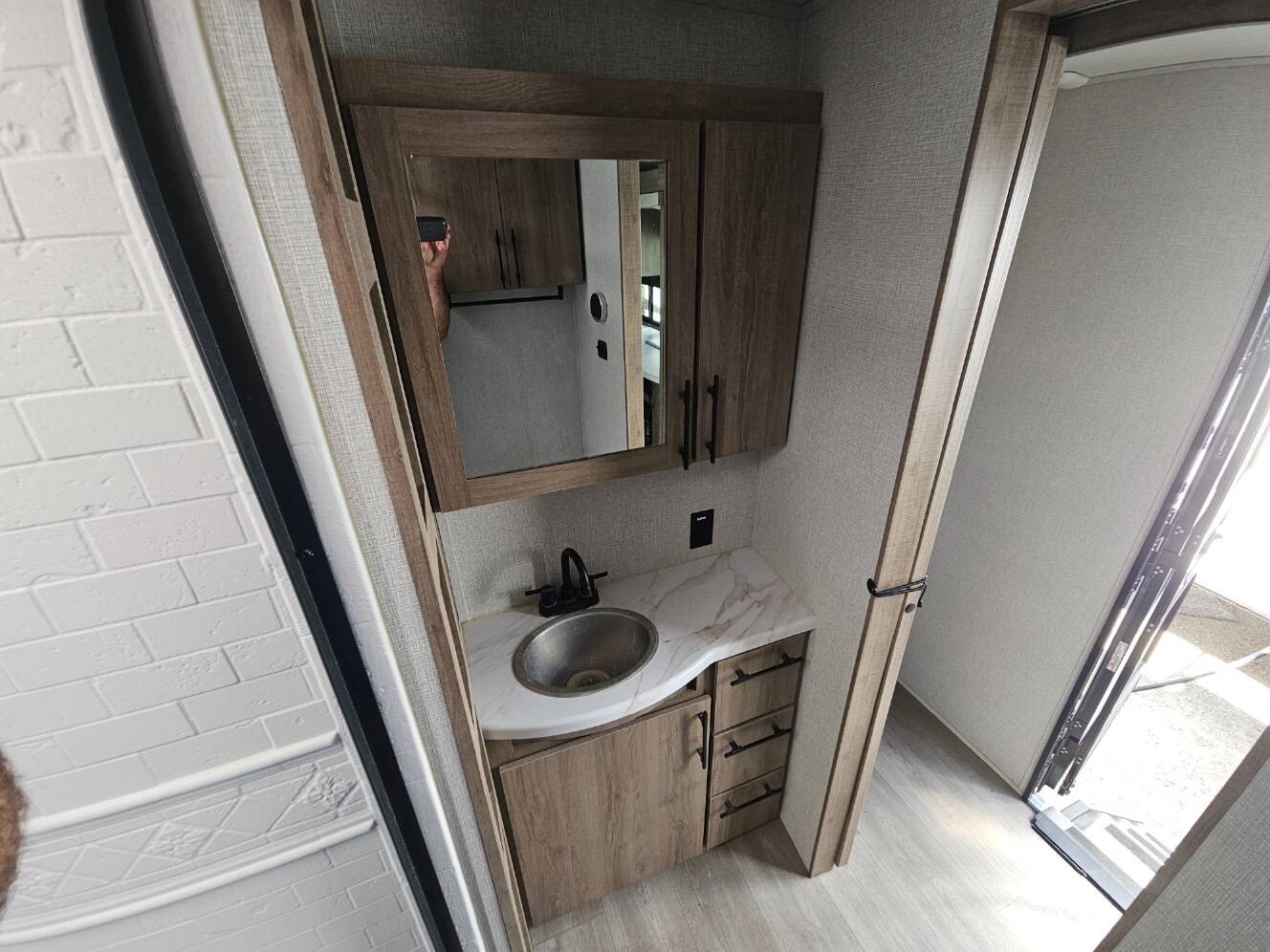 A photo of this 2025 Grand Design Imagine 2670MK