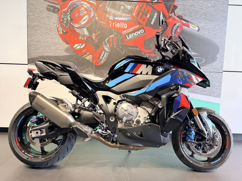 2024 BMW M 1000 XR Blackstorm Metallic/M Motorsport 1000 XR in Pompano Beach, FL