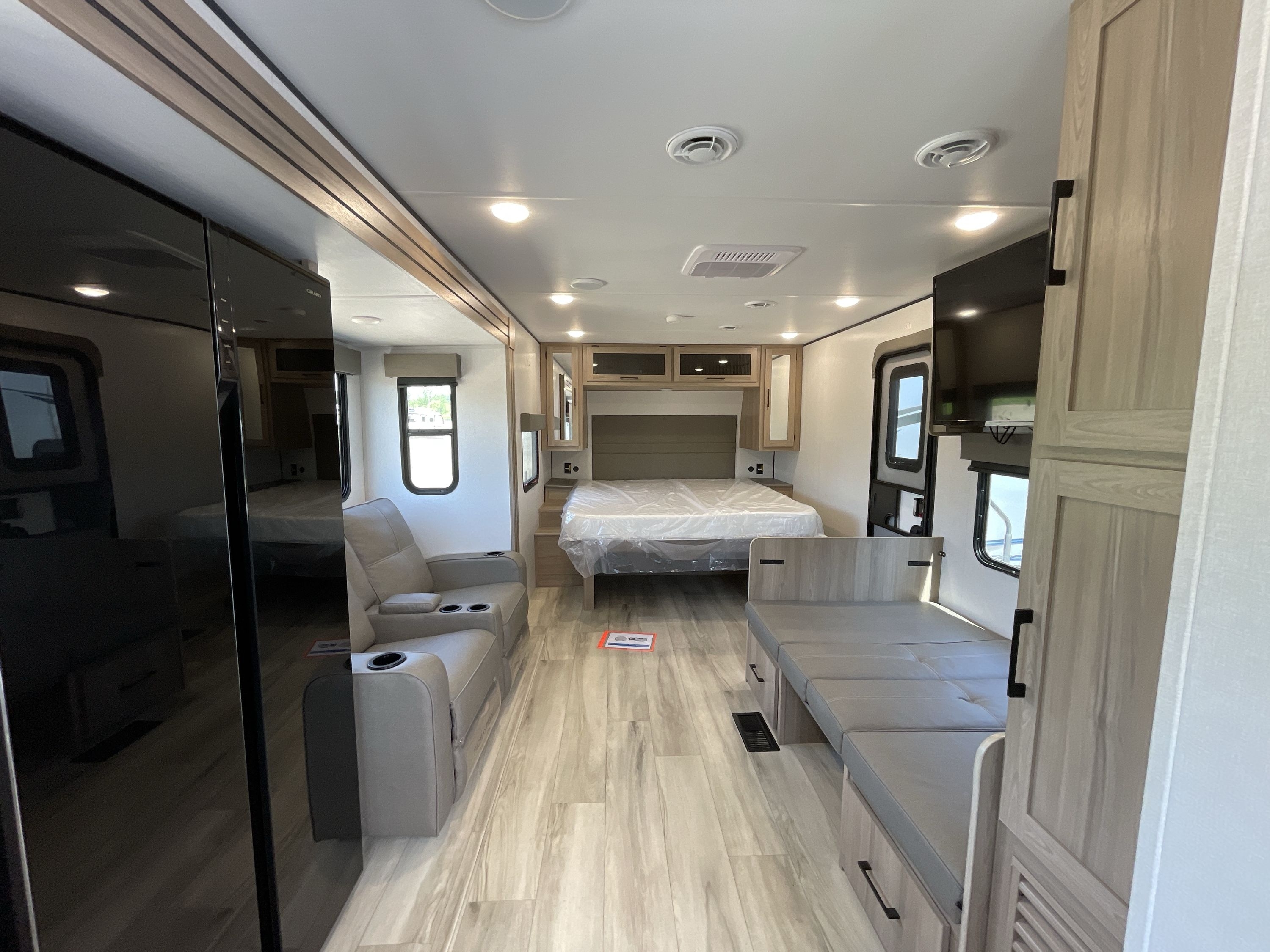 Keystone Coleman Legacy 2115RK RVs for sale - RV Trader
