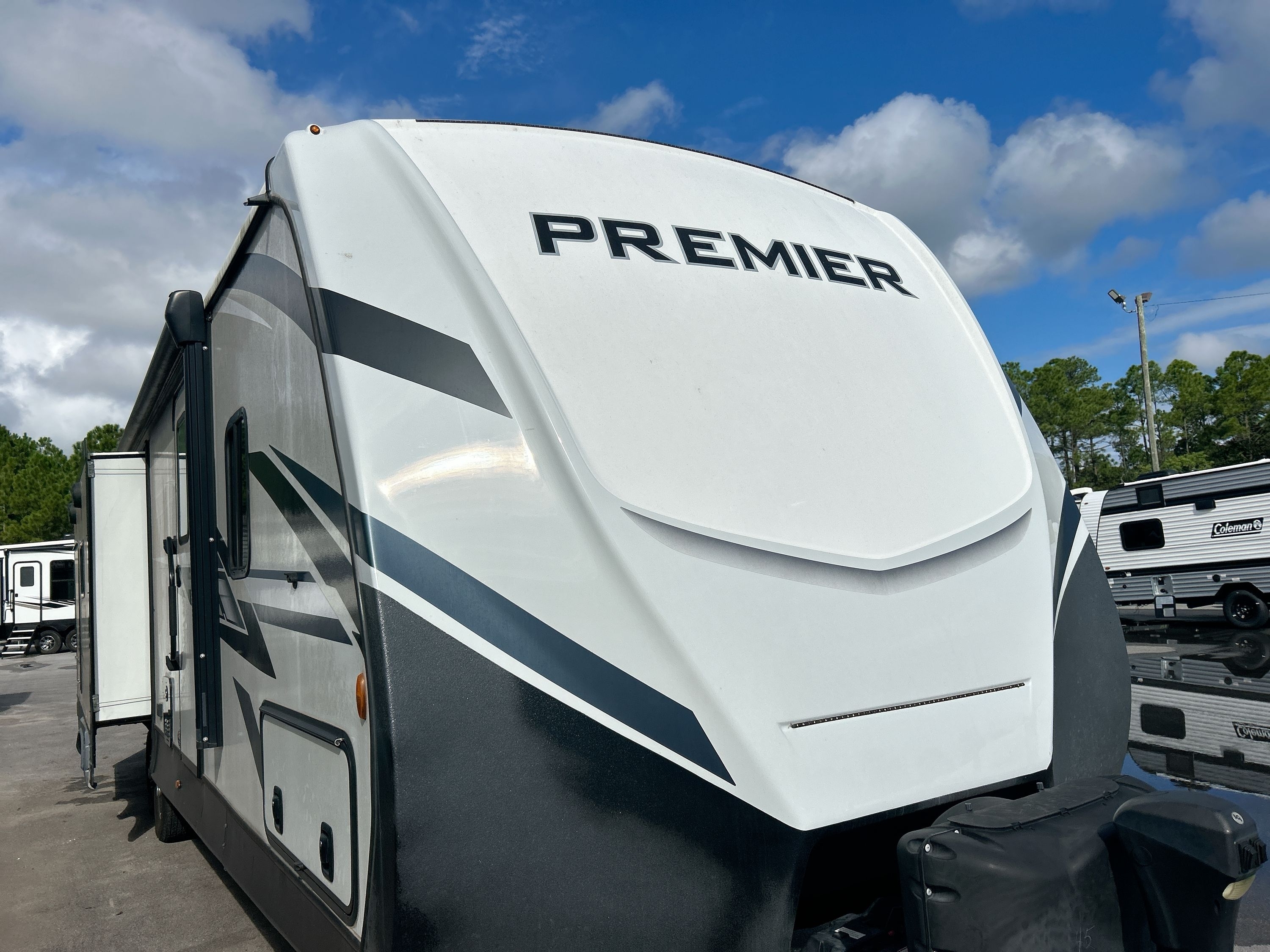 2023 Keystone PREMIER 30RI RV