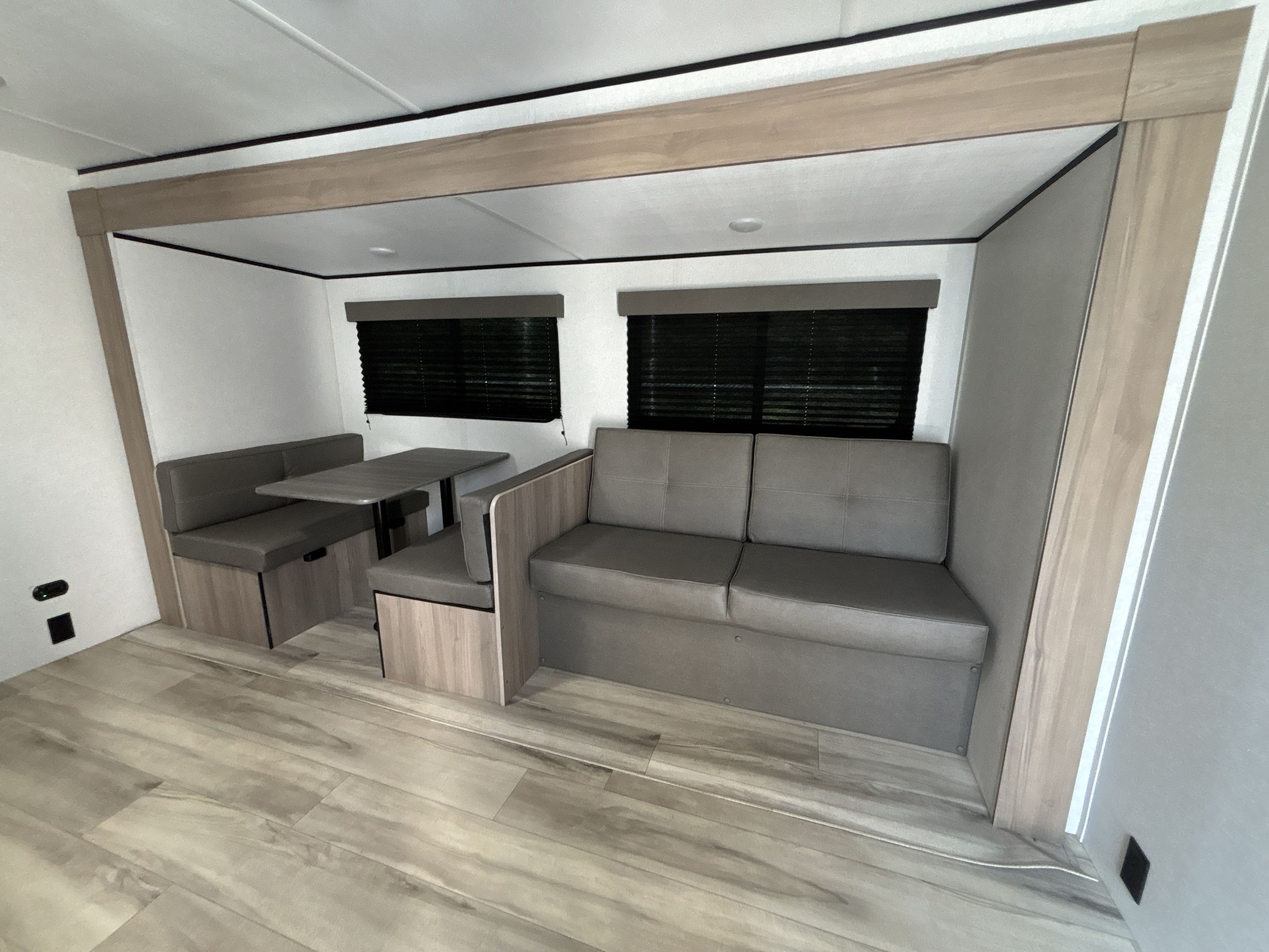 2025 Keystone COLEMAN 25B in hope mills NC