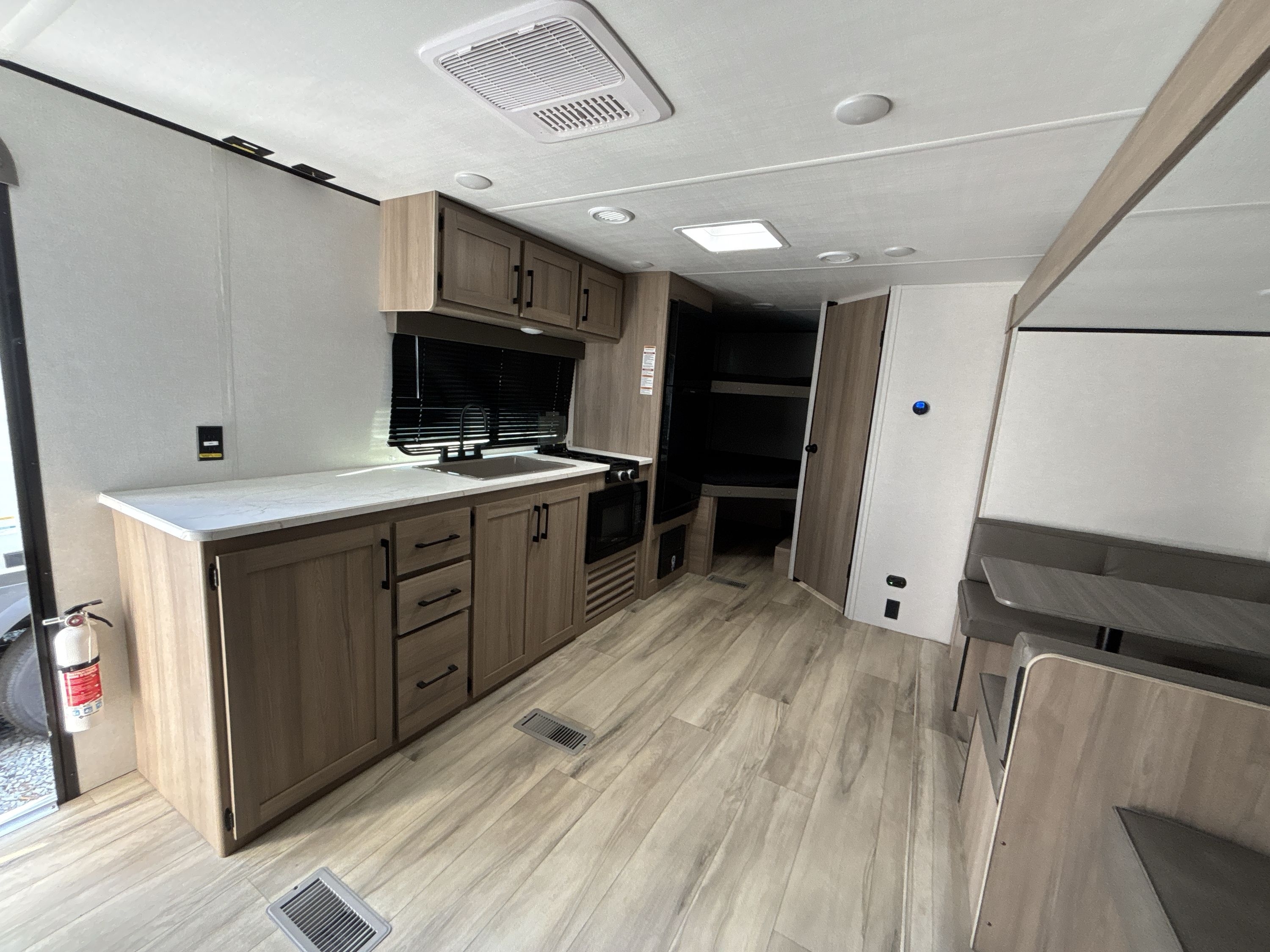 2025 Keystone COLEMAN 25B in hope mills NC