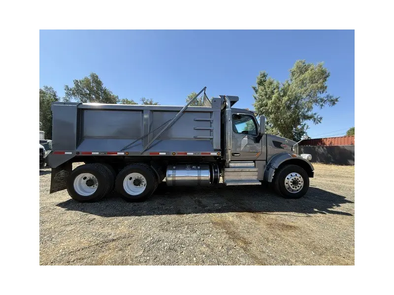 2019 PETERBILT 567