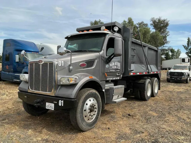 2019 PETERBILT 567