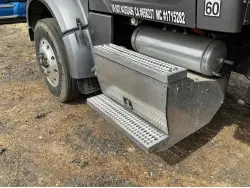 2019 PETERBILT 567