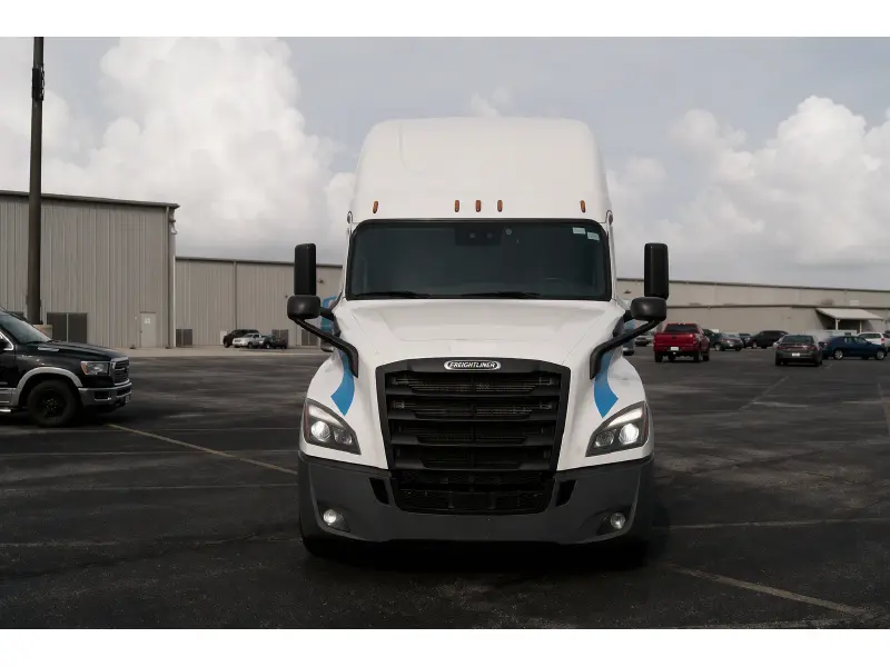 2022 FREIGHTLINER CASCADIA 126