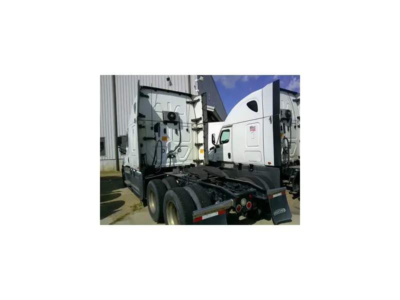 2022 FREIGHTLINER CASCADIA 126
