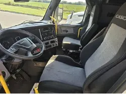 2022 FREIGHTLINER CASCADIA 126