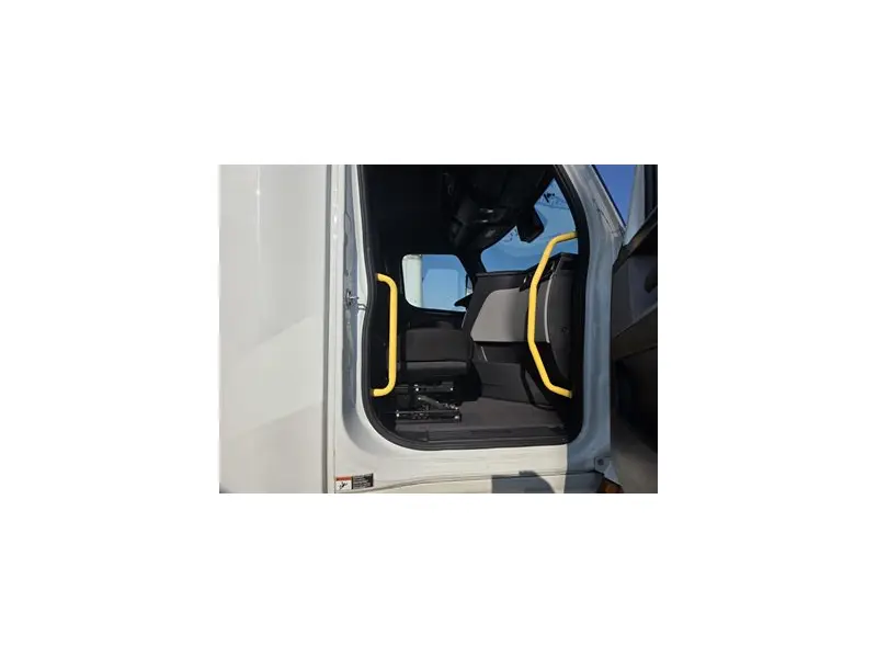 2022 FREIGHTLINER CASCADIA 126