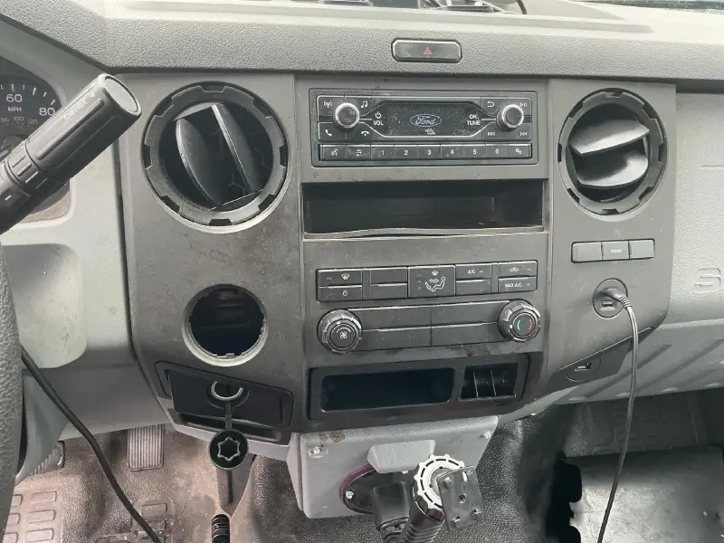 2023 FORD F650