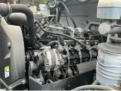 2023 FORD F650