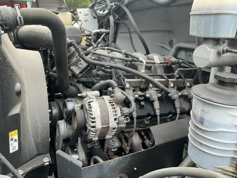 2023 FORD F650