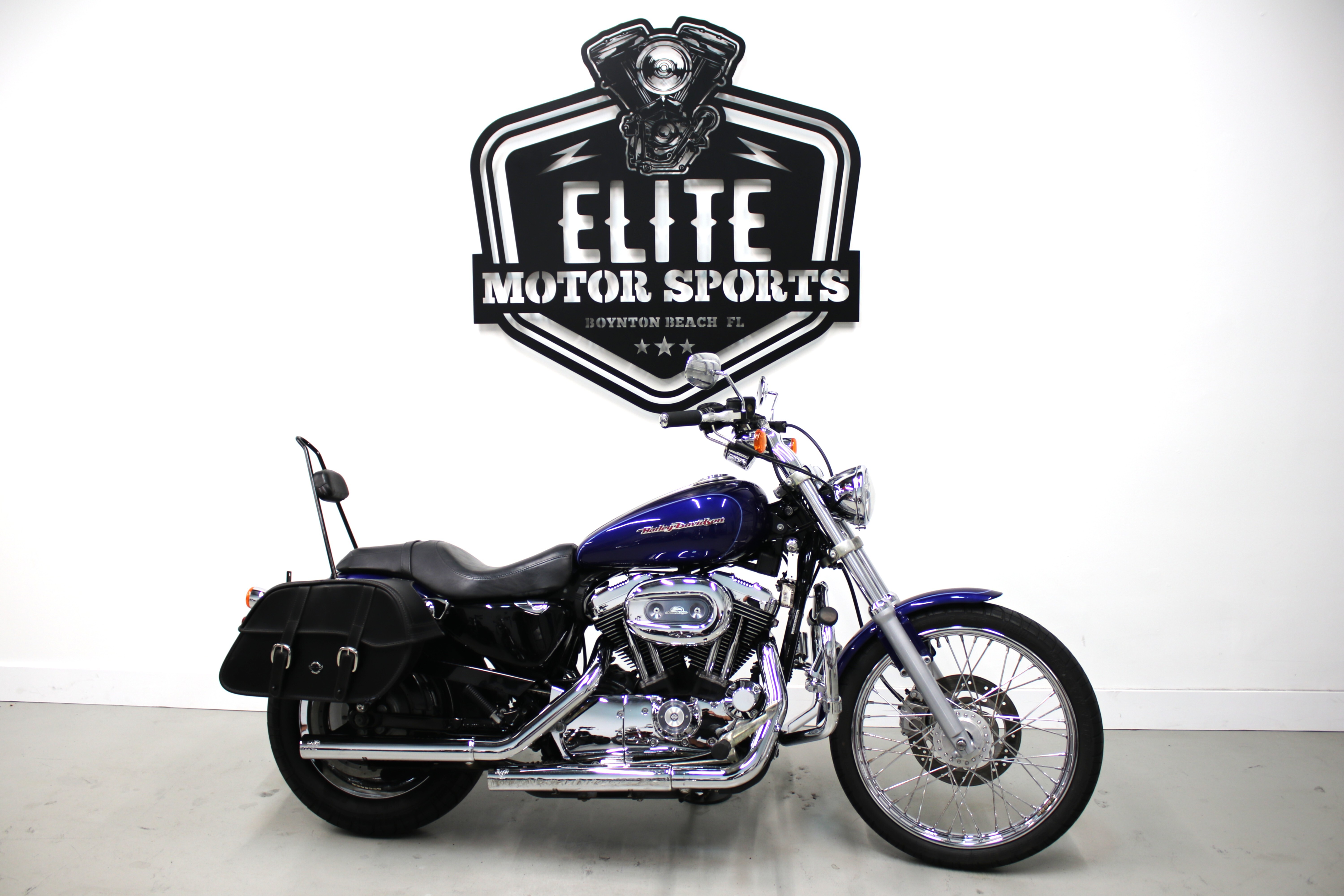 2006 Harley Davidson Sportster 1200 Custom XL1200C CUSTOM XL1200C in Boynton Beach, FL