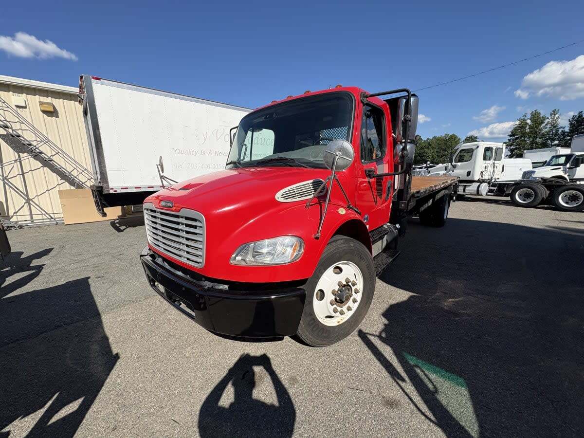 2019 FREIGHTLINER BUSINESS CLASS M2 106 in Richmond, VA