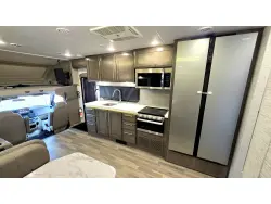 2025 Entegra Esteem 29V