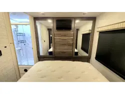 2025 Entegra Esteem 29V