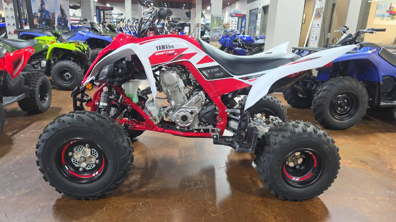 A photo of this 2026 Yamaha Raptor 700R SE