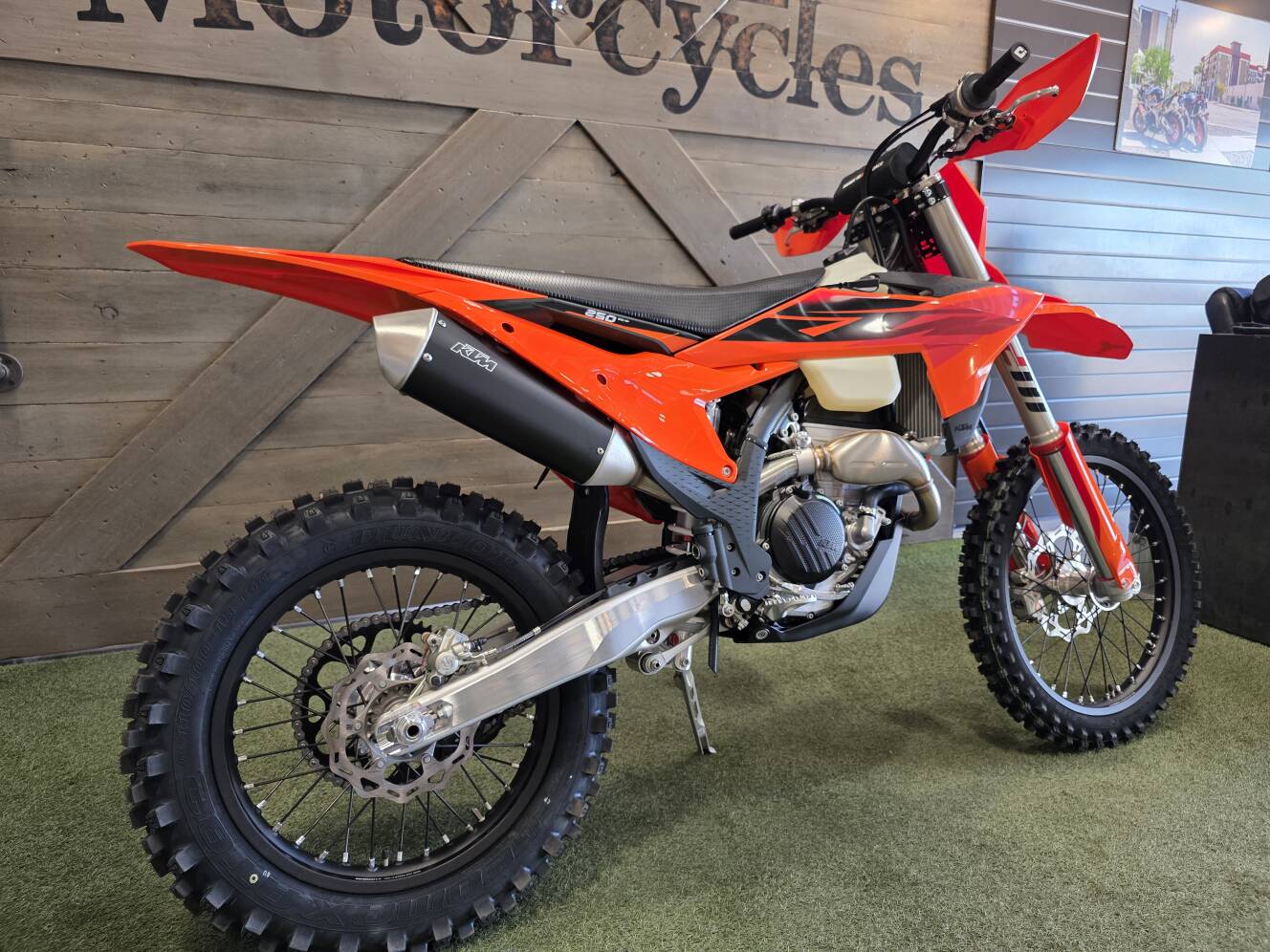 A photo of this 2027 KTM 250 XC-F