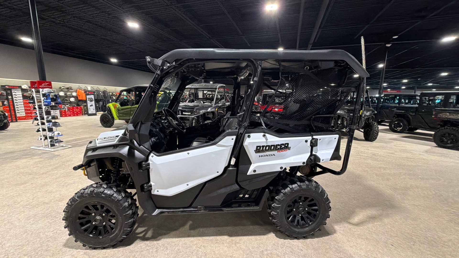 2021 Honda Pioneer 1000-5 Deluxe in fremont OH