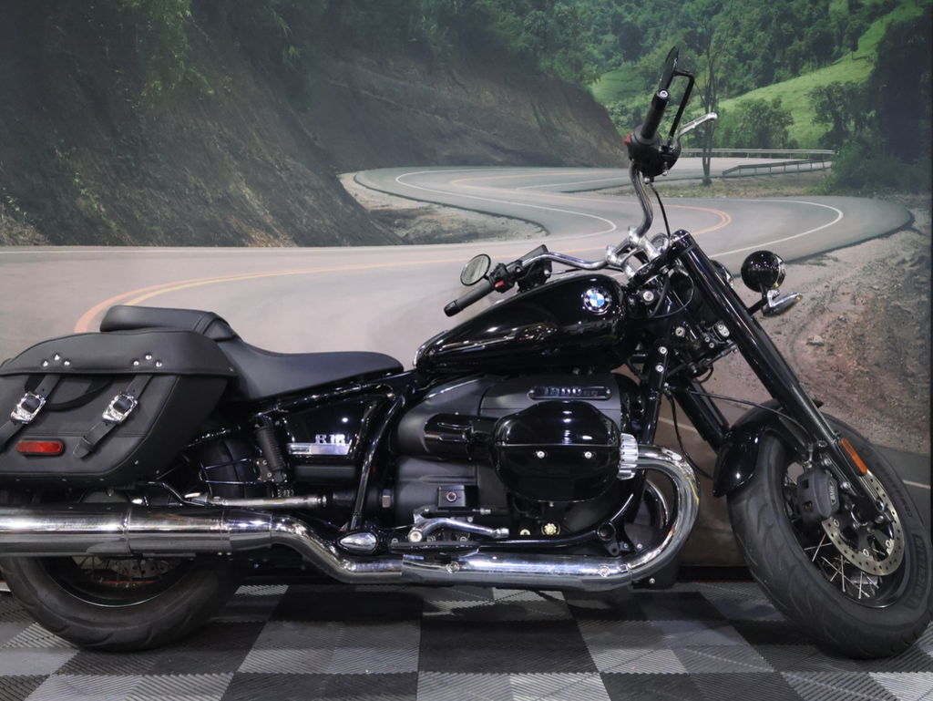 2023 BMW R 18 Classic Black Storm Metallic CLASSIC in Chatsworth, CA