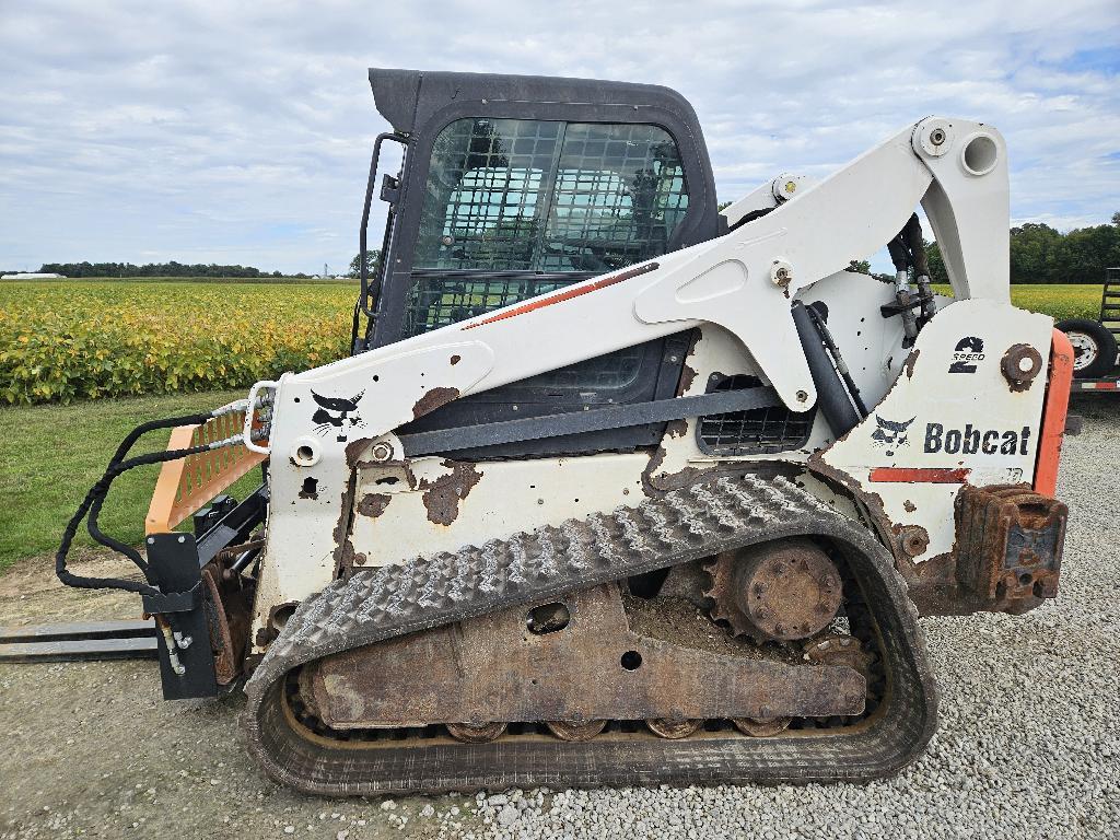 2013 BOBCAT T650 in Monroeville, IN