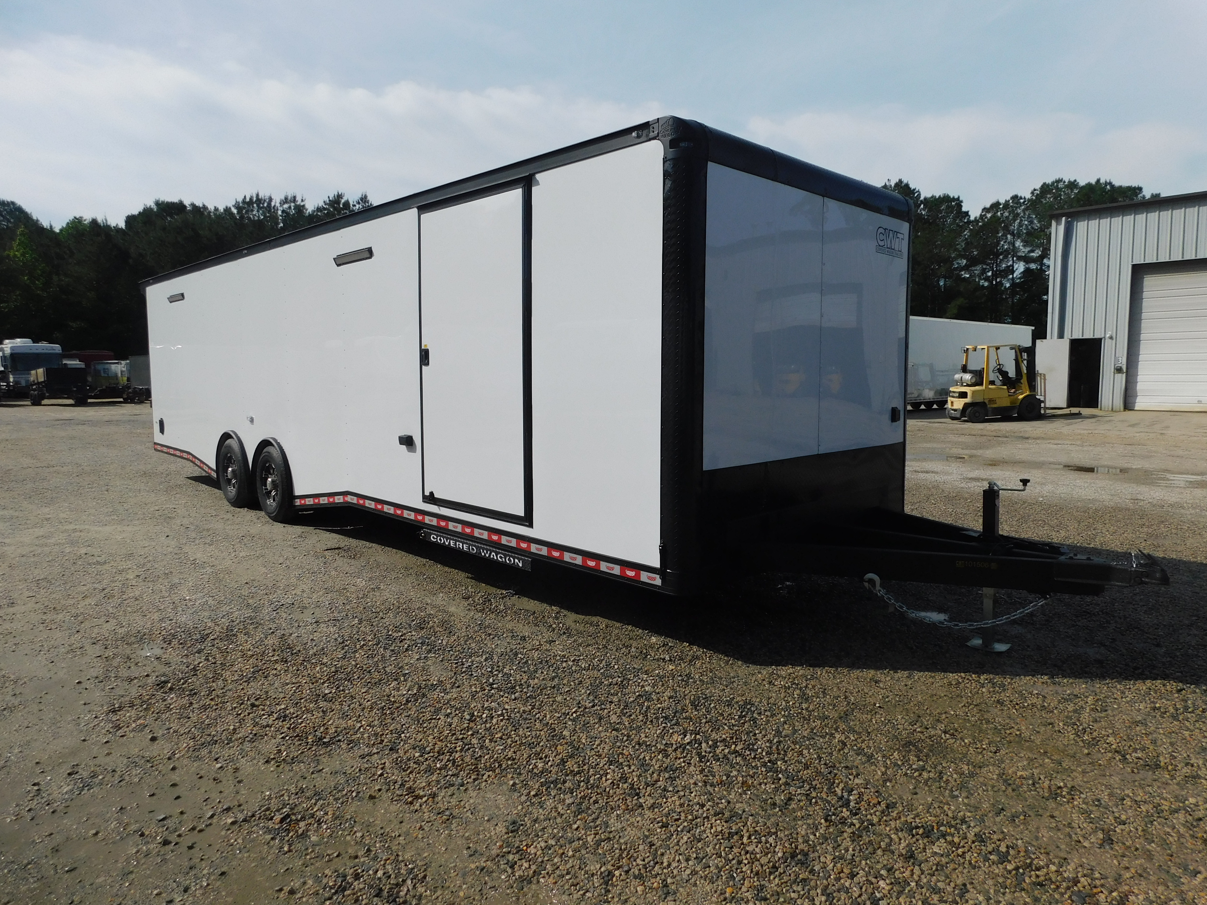 2026 Covered Wagon Trailers Covered Wagon Gold Series 32' Loaded in Hope Mills, NC