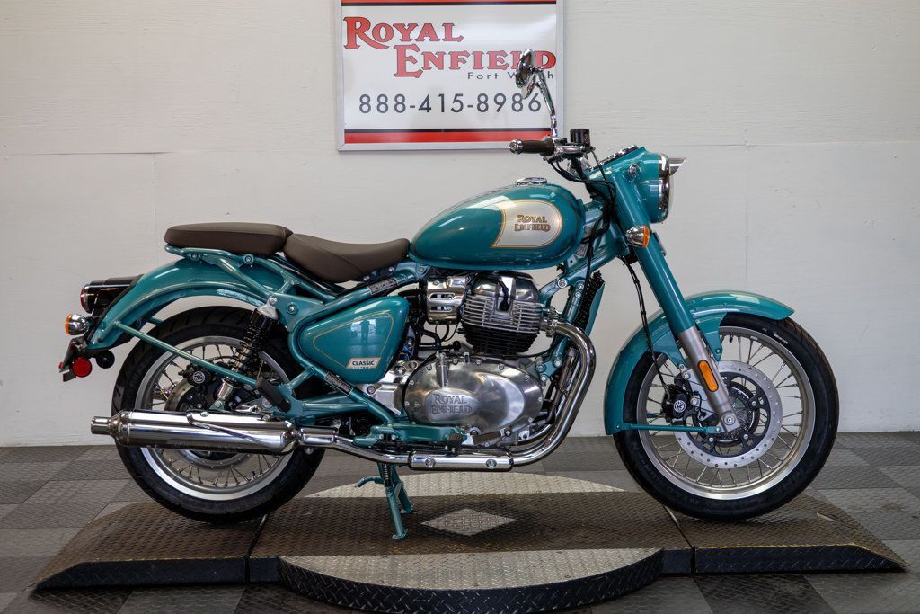 2027 Royal Enfield CLASSIC 650 ABS 650 in Fort Worth, TX