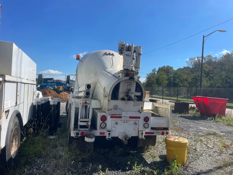 1995 INTERNATIONAL 4700