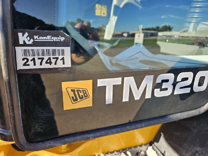 2022 JCB TM 320