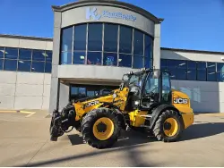 2022 JCB TM 320