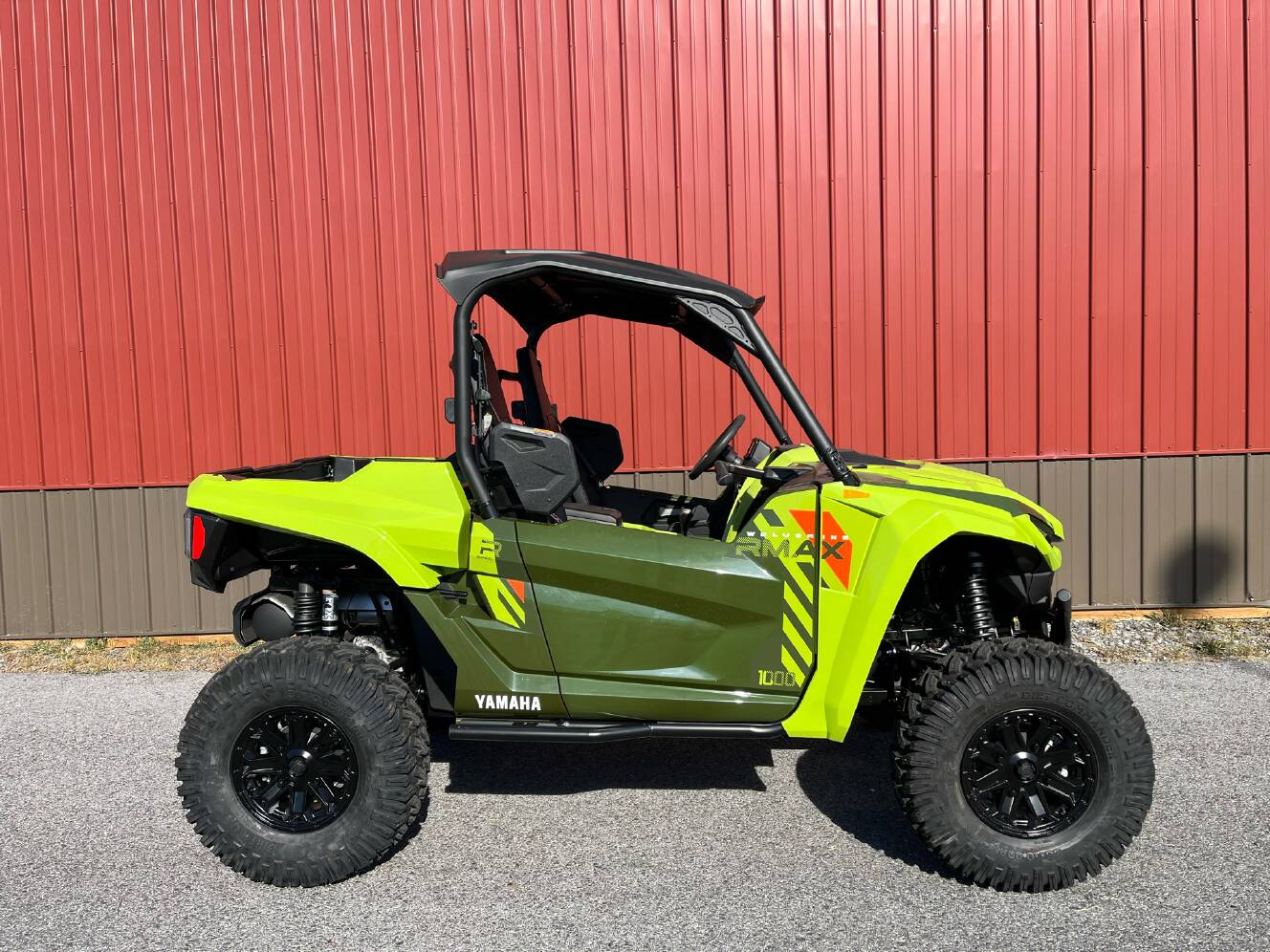 A photo of this 2026 Yamaha Wolverine RMAX2 1000 R-Spec