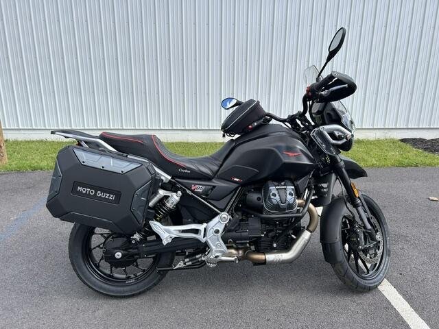 2025 Moto Guzzi V85 Strada STRADA in Tyrone, PA
