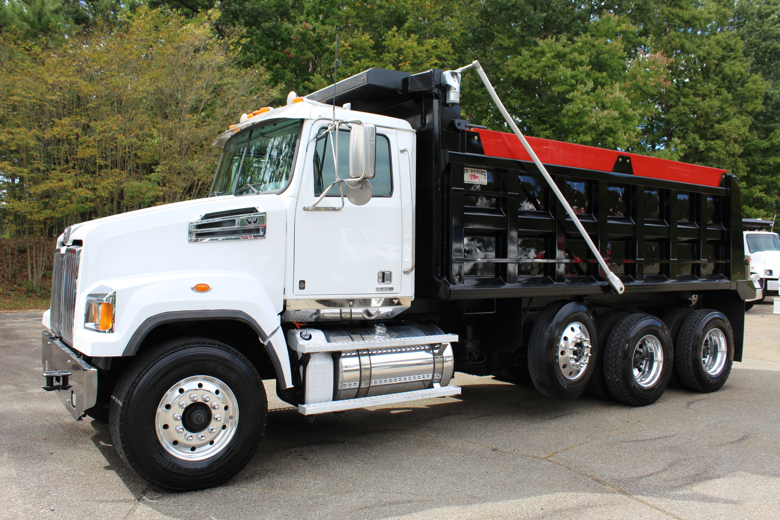 2018 WESTERN STAR 4700 in Mc Leansville, NC