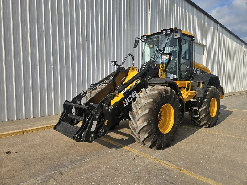2026 JCB 427