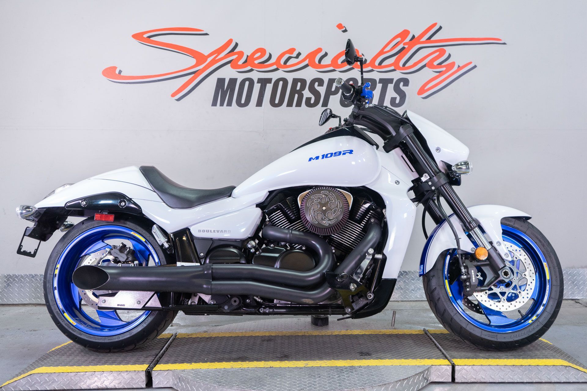 2019 Suzuki Boulevard M109R B.O.S.S. M109R B.O.S.S. in Sacramento, CA