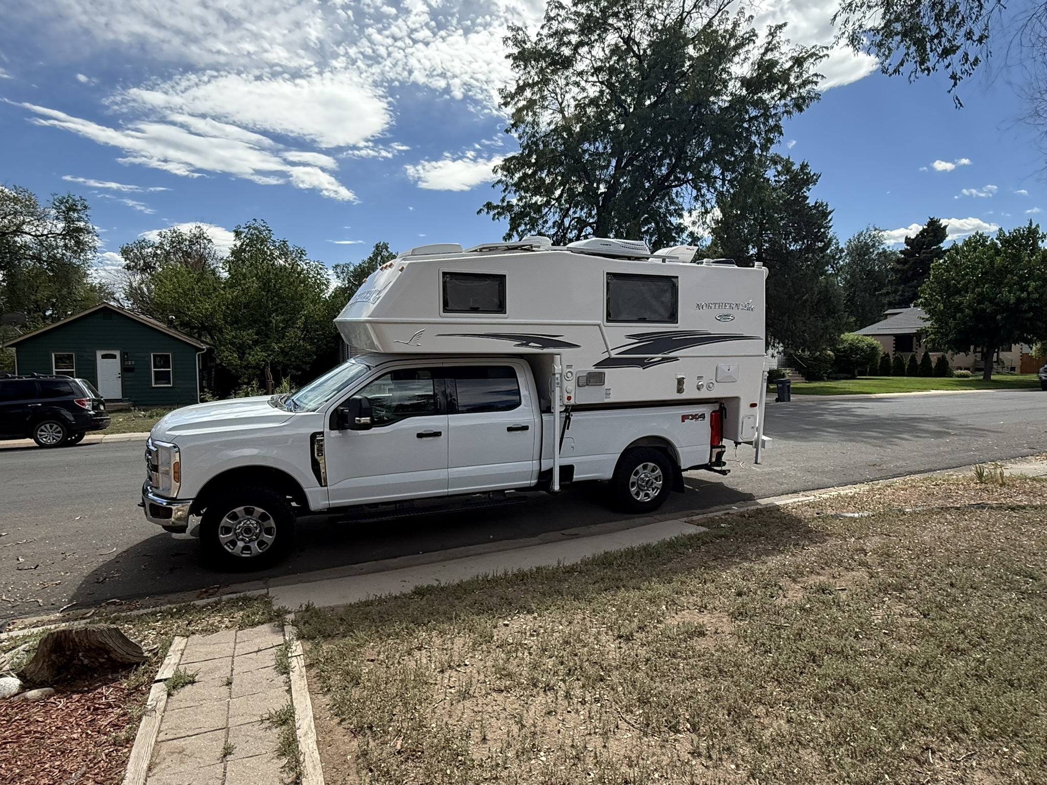 2024 Northern Lite 9-6Q LE WETBATH RV