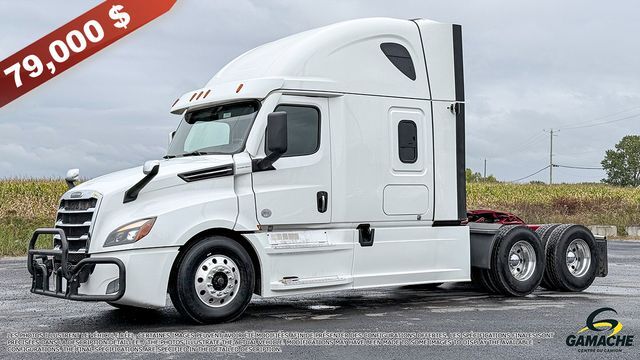 2022 FREIGHTLINER CASCADIA PT126SLP HIGHWAY / SLEEPER TRUCK / TRACTOR in Champlain, NY