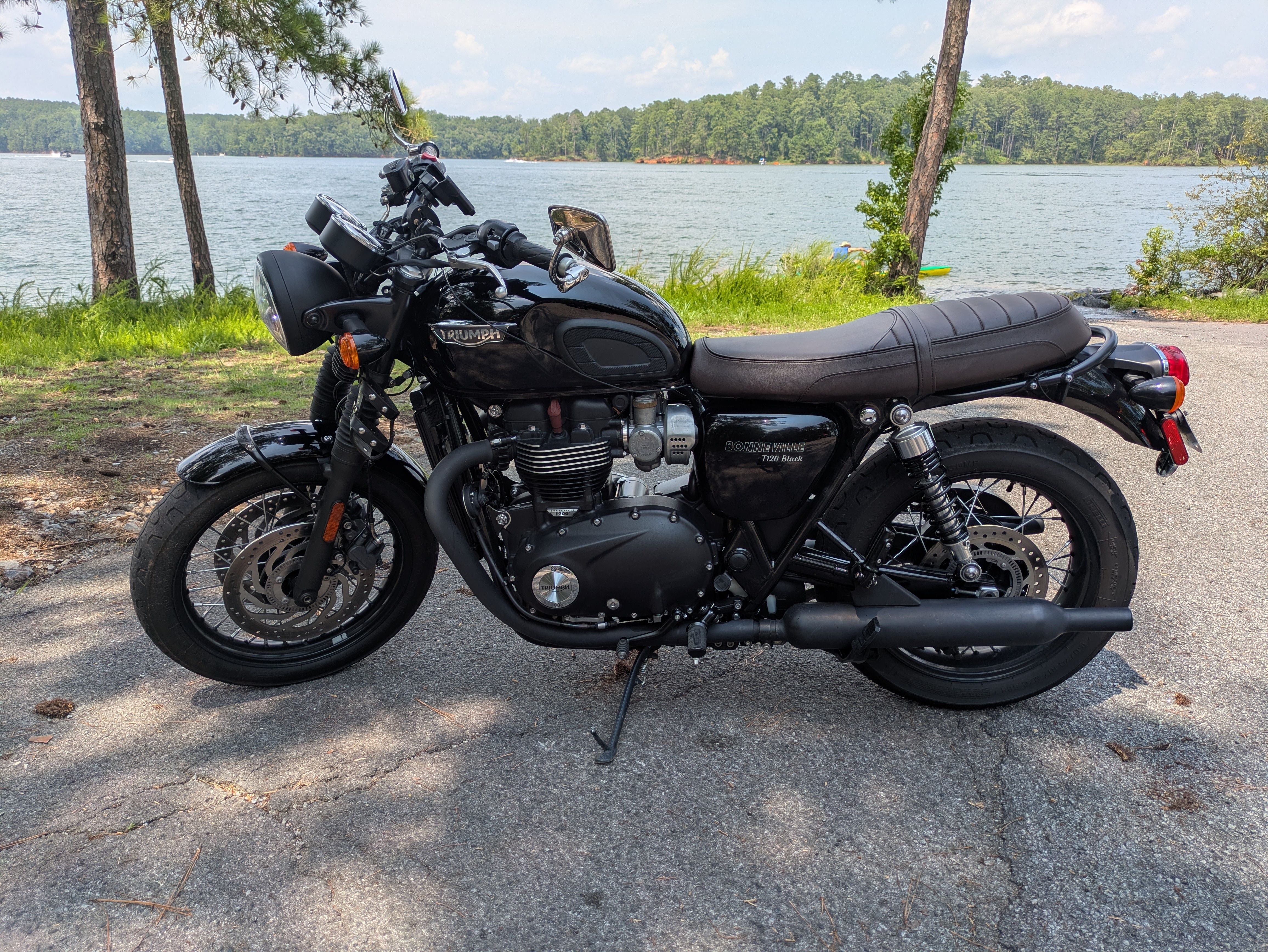 2016 Triumph BONNEVILLE T120 BLACK BLACK in Woodstock, GA