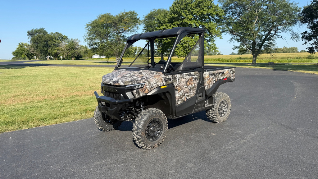 2026 Honda Pioneer 1000 Deluxe in charleston IL