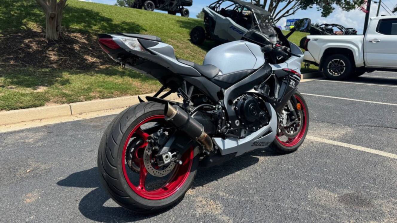 A photo of this 2023 Suzuki GSX-R 600