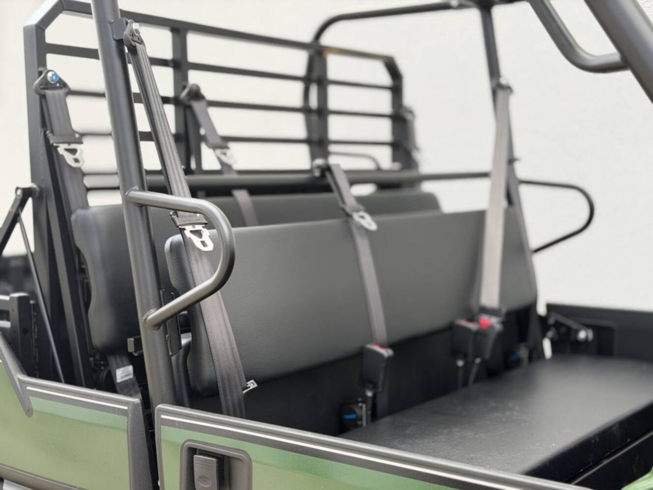 A photo of this 2026 Kawasaki Mule PRO-FXT 820 EPS