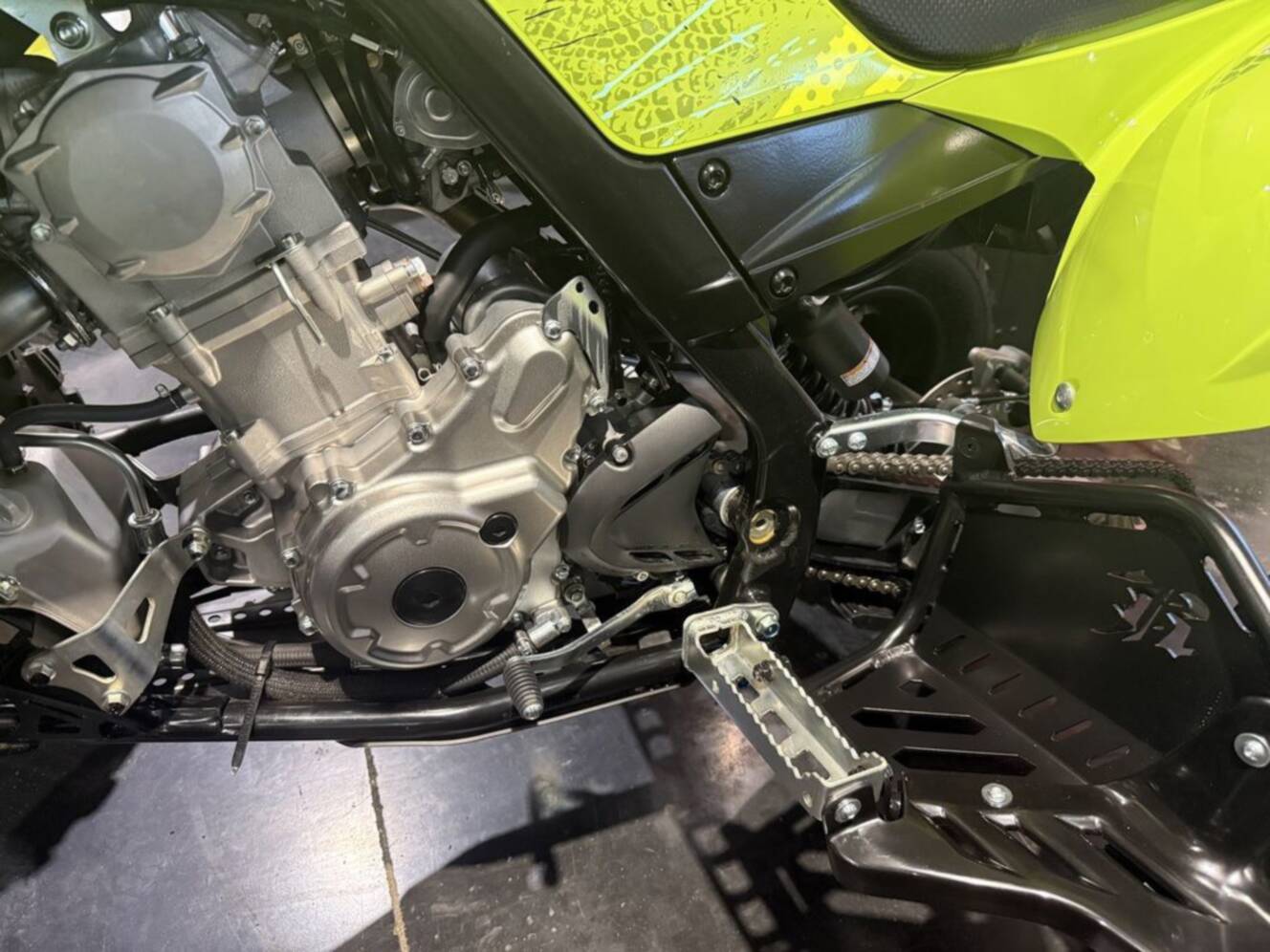 A photo of this 2026 Yamaha Raptor 700R SE