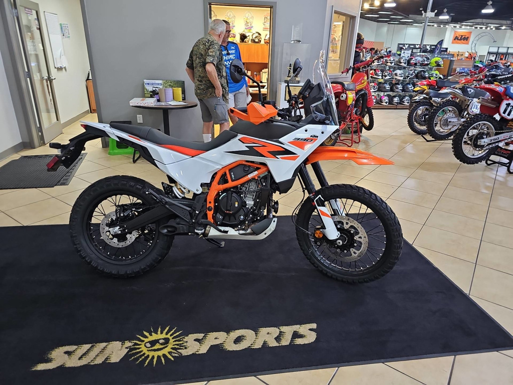 2026 KTM Adventure 390 X 390 X in Ft Myers, FL