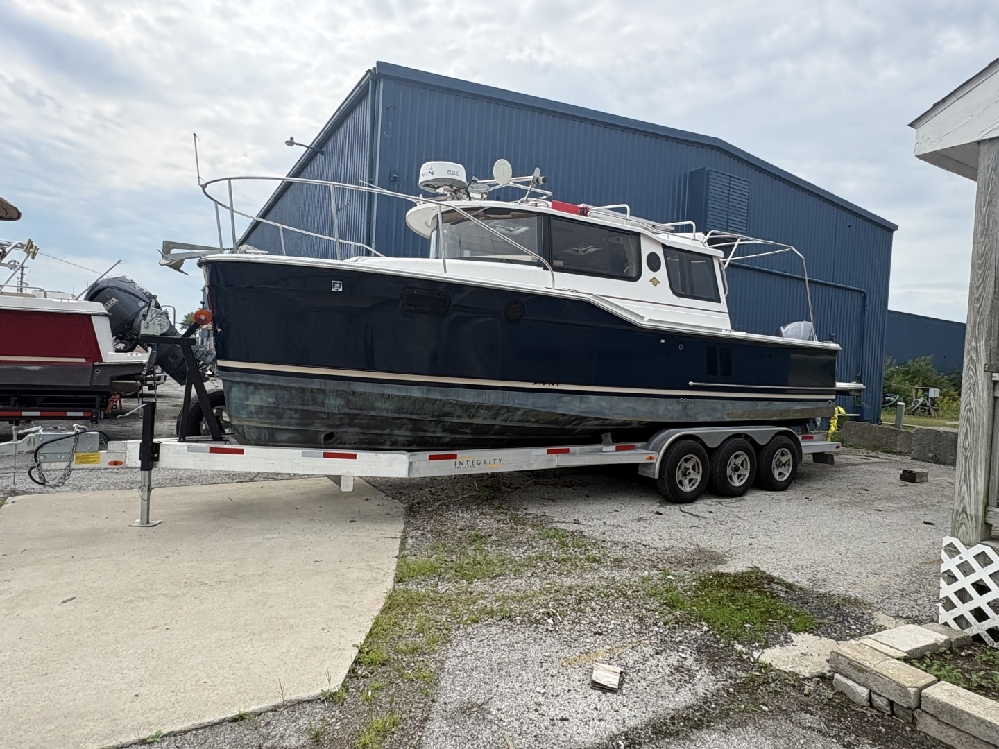 2018 Ranger Tugs R-27 LE in lasalle MI