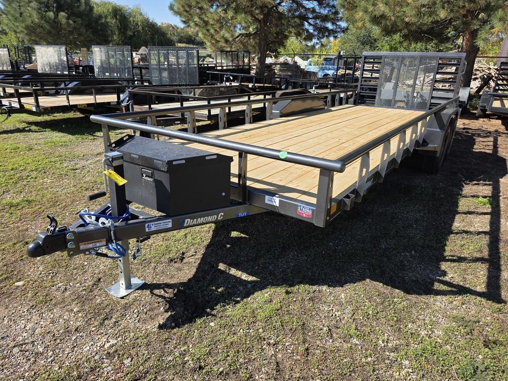 2027 Diamond C TUT206 22x83 in Bayfield, CO