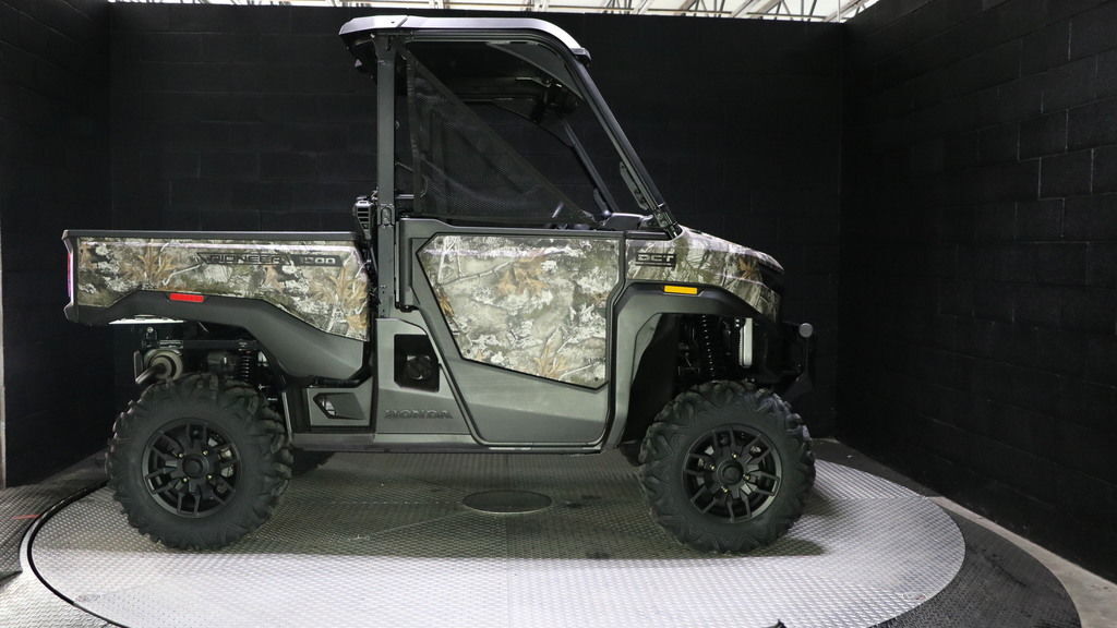 2026 Honda® Pioneer 1000 Deluxe TrueTimber atera camo UTV/Utility ATV