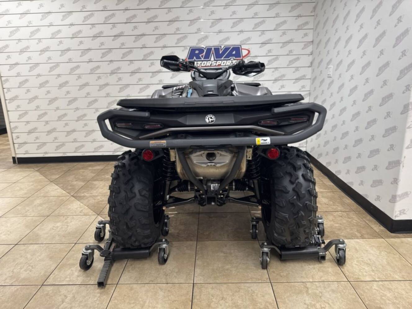 A photo of this 2025 Can-Am Outlander XT 1000R