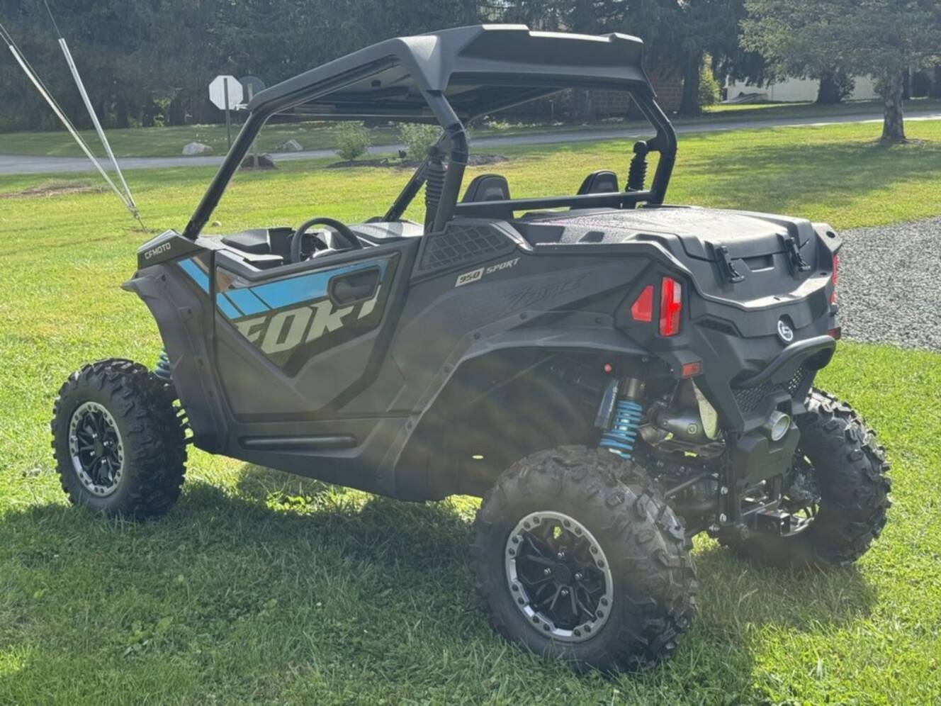 A photo of this 2026 CFMOTO ZFORCE 950 Sport
