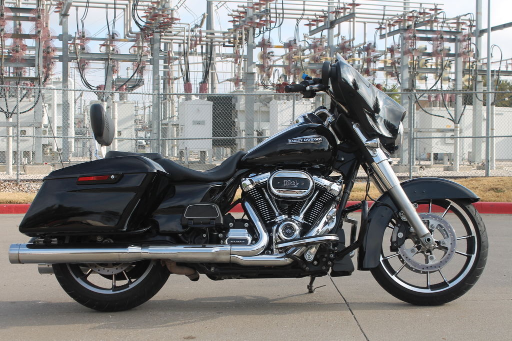 2017 Harley-Davidson® FLHX - Street Glide® FLHX in Allen, TX
