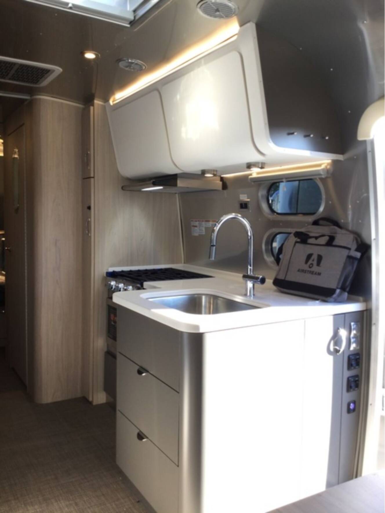A photo of this 2026 Airstream Globetrotter® 25FB